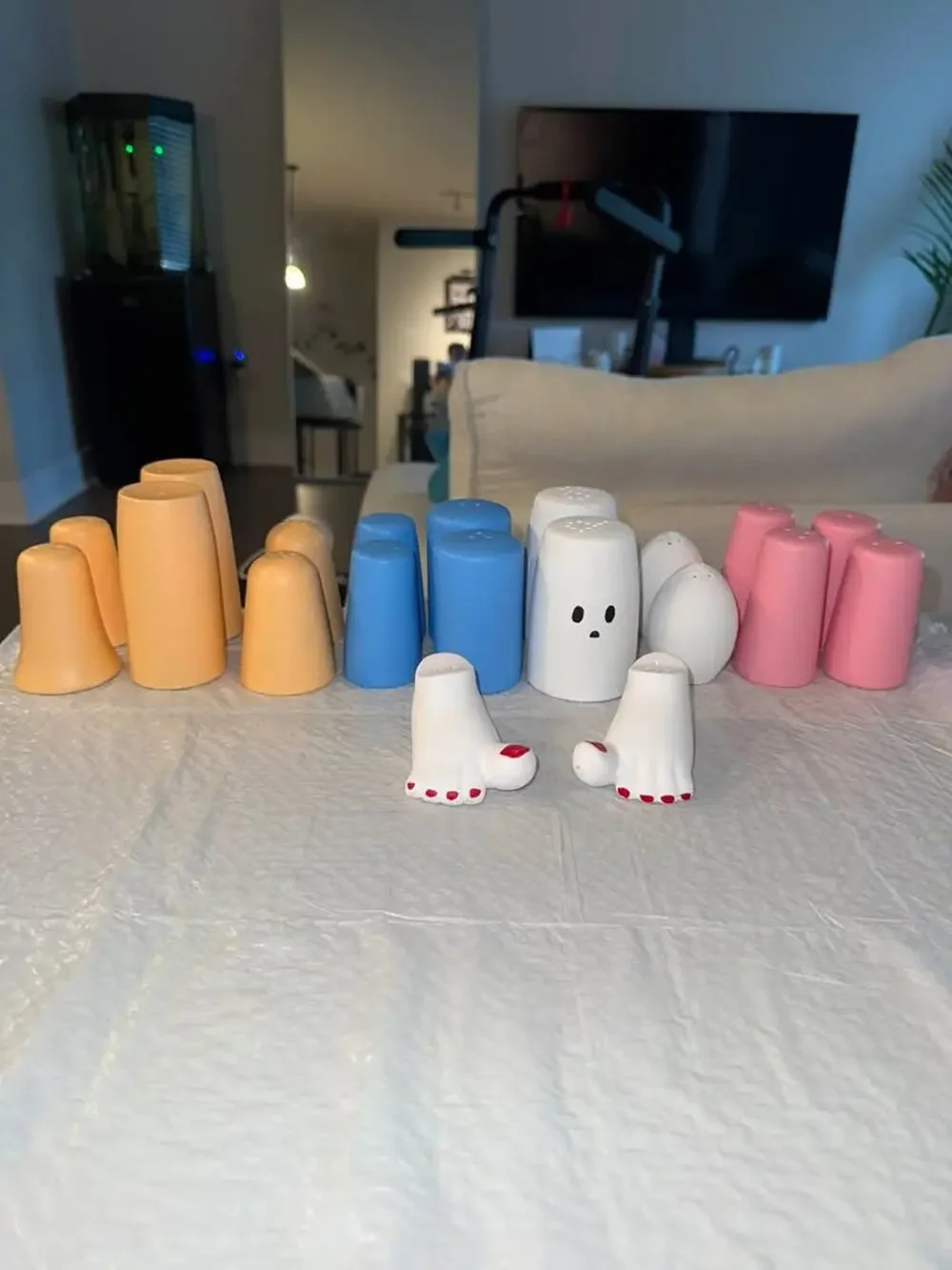 DIY Paint your own salt & pepper shakers KIDS & Adults! - entire lot $60